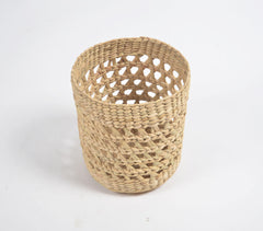 Handwoven Kauna Grass Planter Handwoven Kauna Grass Planter