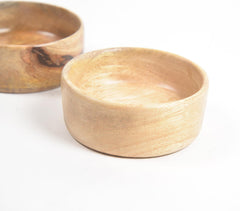 Classic Natural Acacia Wood Bowls (Set of 2) Classic Natural Acacia Wood Bowls (Set of 2)