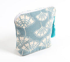 Floral Motif Print Blue Blue Pouch Floral Motif Print Blue Blue Pouch