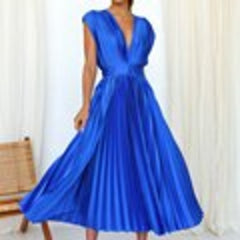 Elegant Pleated Backless Summer Dress