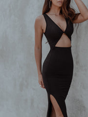 Sleek Chic Ribbed Black Dress