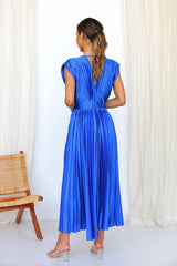 Elegant Pleated Backless Summer Dress