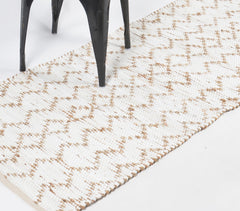 Handwoven Jute Chevron Beige Rug