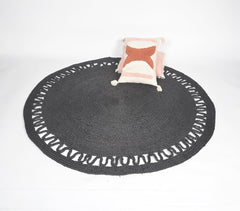 Handwoven Classic Black Round Jute Rug
