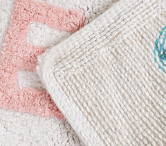 Sweet Cheeks Typography Tufted Cotton Bathmat