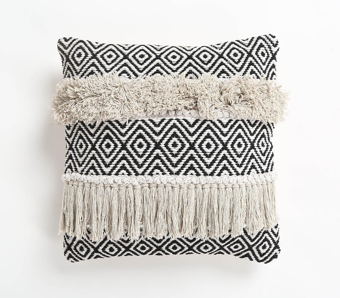 Tufted & Fringed Cotton cushion cover Q 1