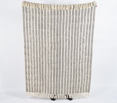 Monochrome Fletching Throw