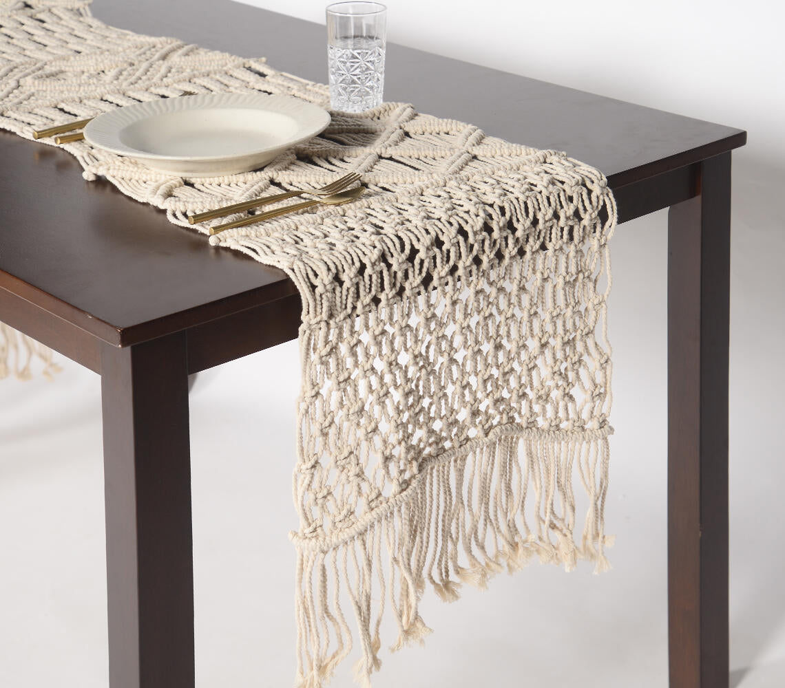 Macrame Table runner
