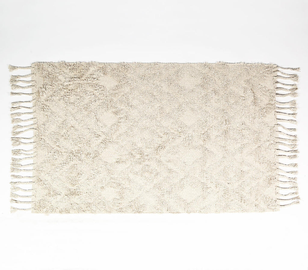 Handwoven Shaggy Textured & Tasseled Rug – Houzz-of-Maya