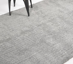 Hand Tufted Minimalist Grey Rug