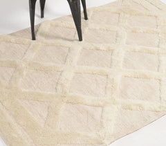 Hand Tufted Lattice Beige Rug