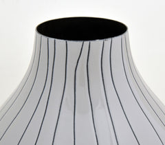 Monochrome Lines Iron Flower Vase