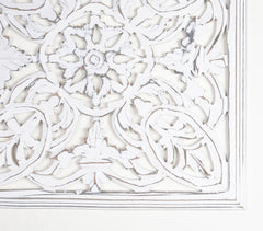 MDF White Medallion Distressed Wall Plaque