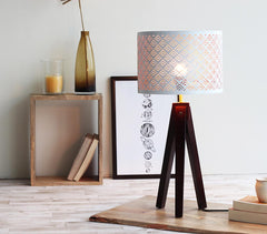 Hand Cut Mango Wood Pingle Table Lamp