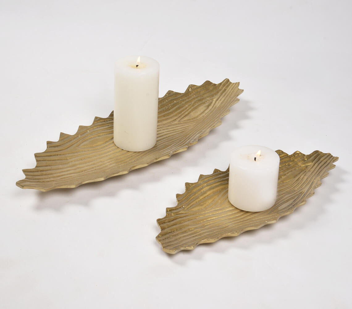 Lacquered Aluminium Abstract Leaf Décor Dishes (set of 2)