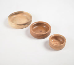 Turned acacia Wood Nesting Snack Bowls (set of 3)