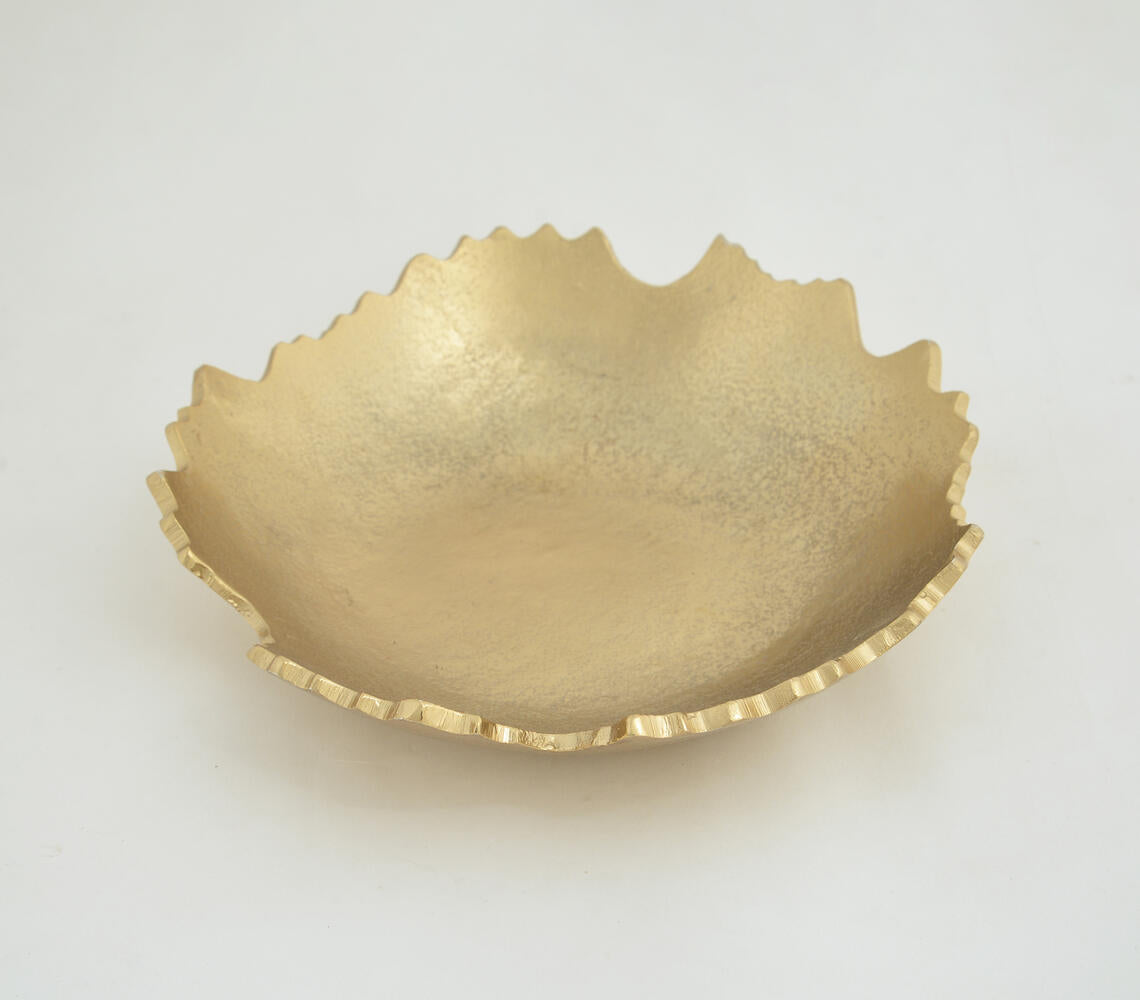 Uneven Cut Edge Round Aluminium Bowl