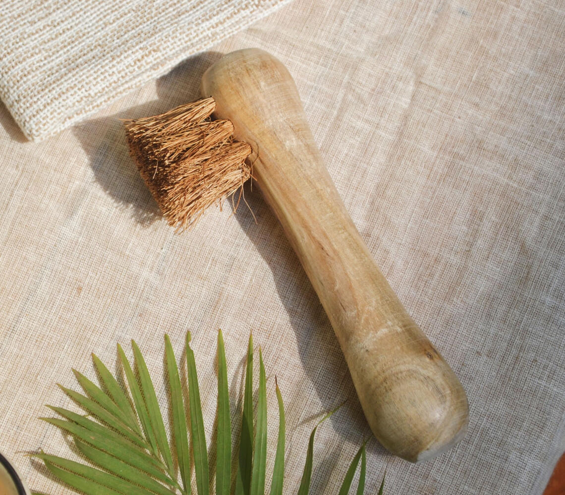 Handmade Coconut Fiber Bone Brush