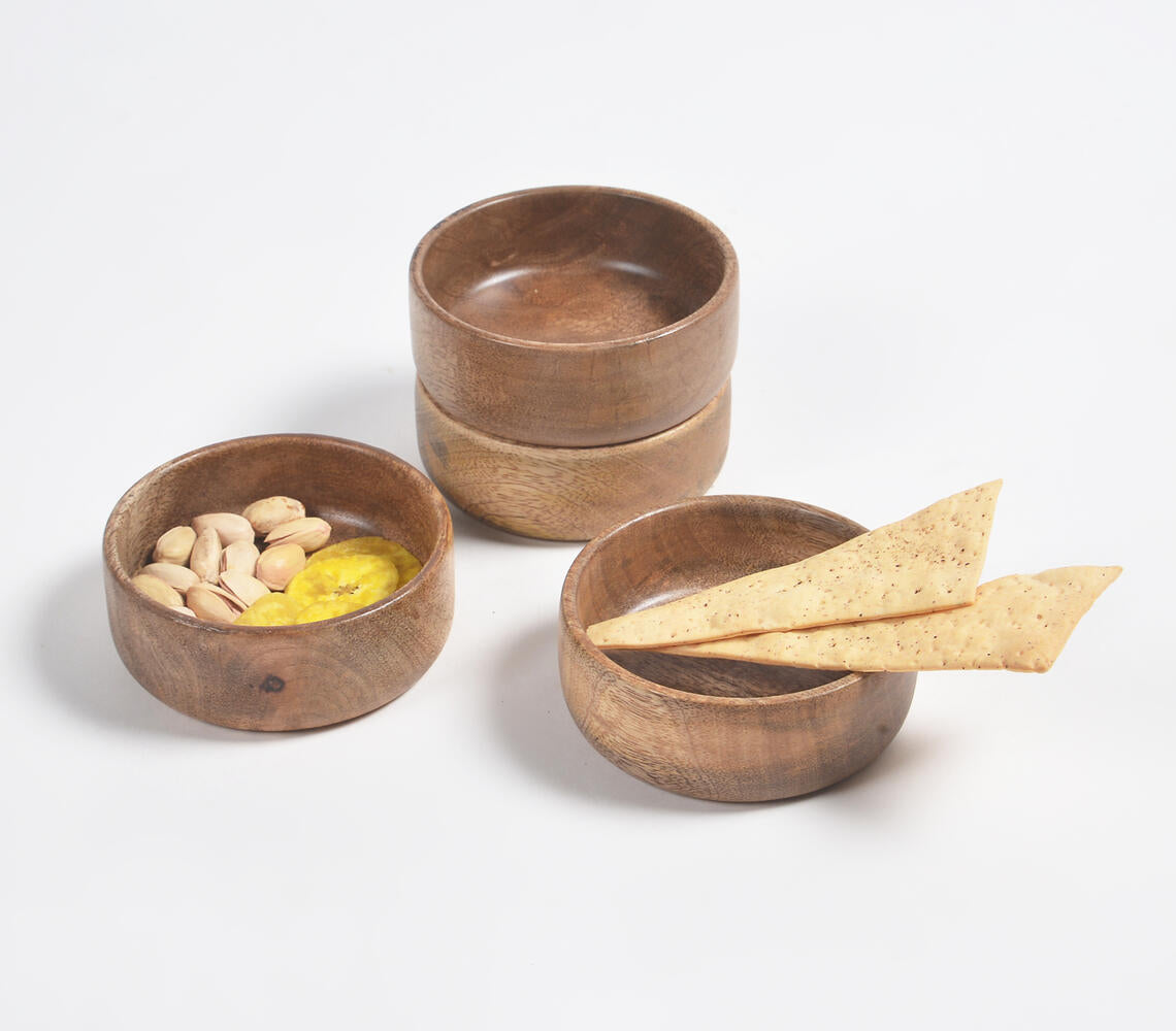 Turned Classic Acacia Wood Bowls (set of 4)