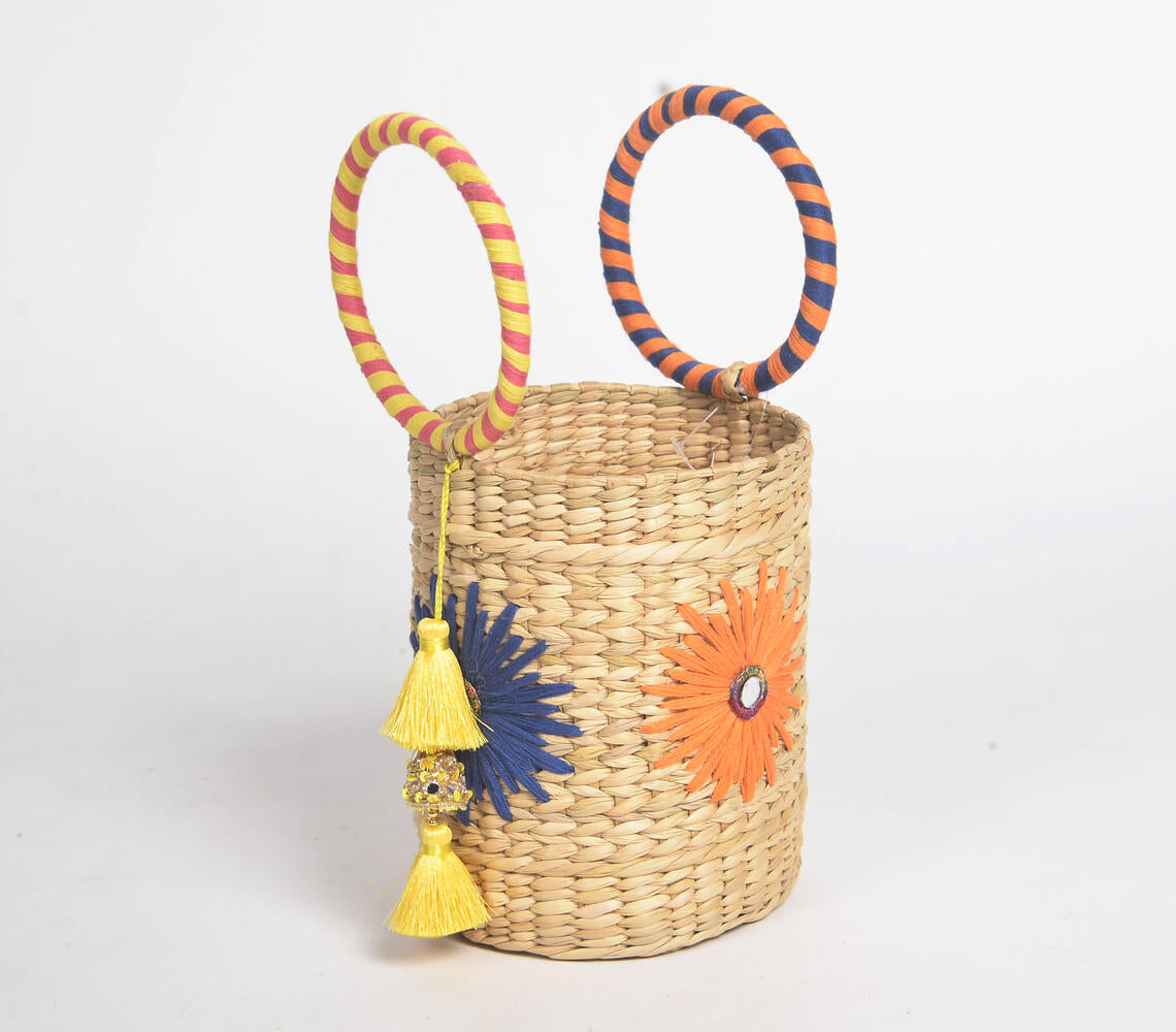 Floral Detailed Basket Woven Cane Bucket Bag