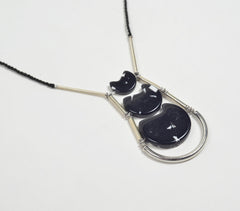 Noir Resin & Brass Y-Neck Necklace