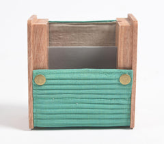 Upcycled diy Olive pen stand