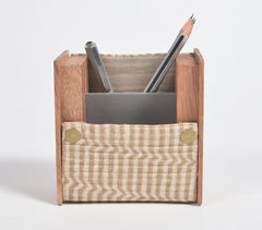 Upcycled DIY Off-White Pen Stand