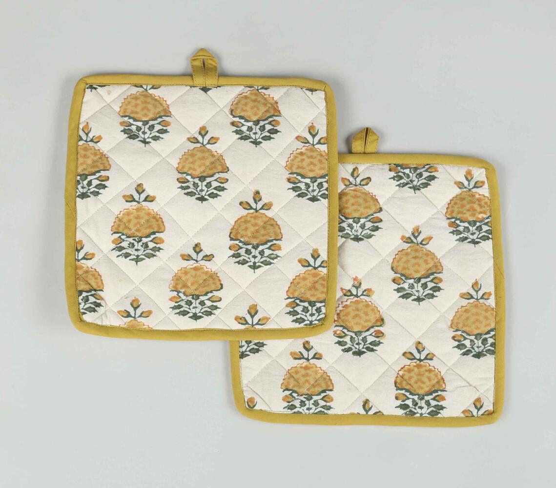 Hand Block Printed Cotton Dish Mat (Set of 2)